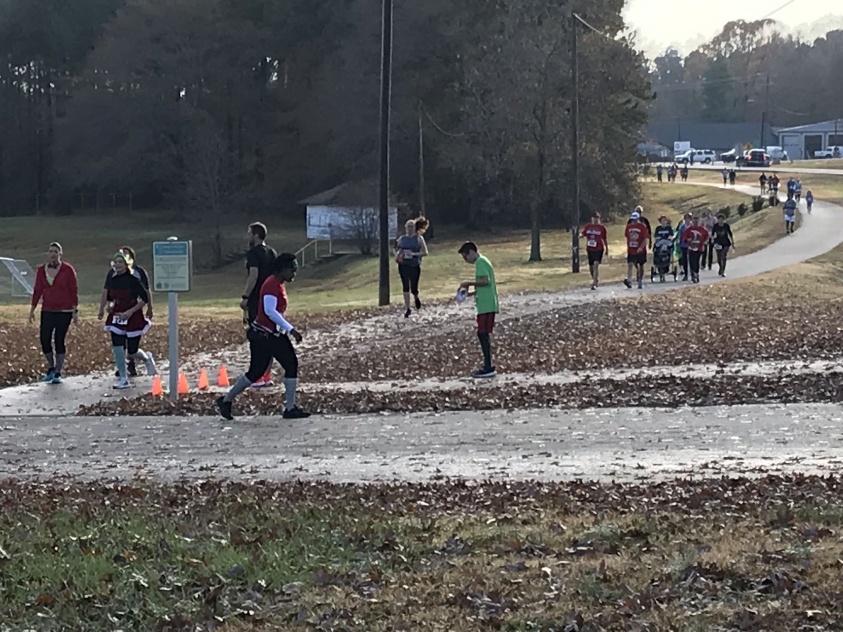 Jingle Run 5K (130).JPG
